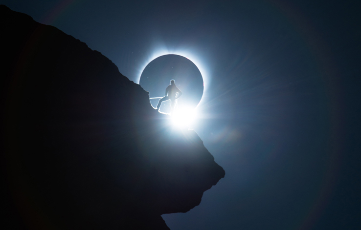 8 Lessons Learned When I Photographed a Total Solar Eclipse